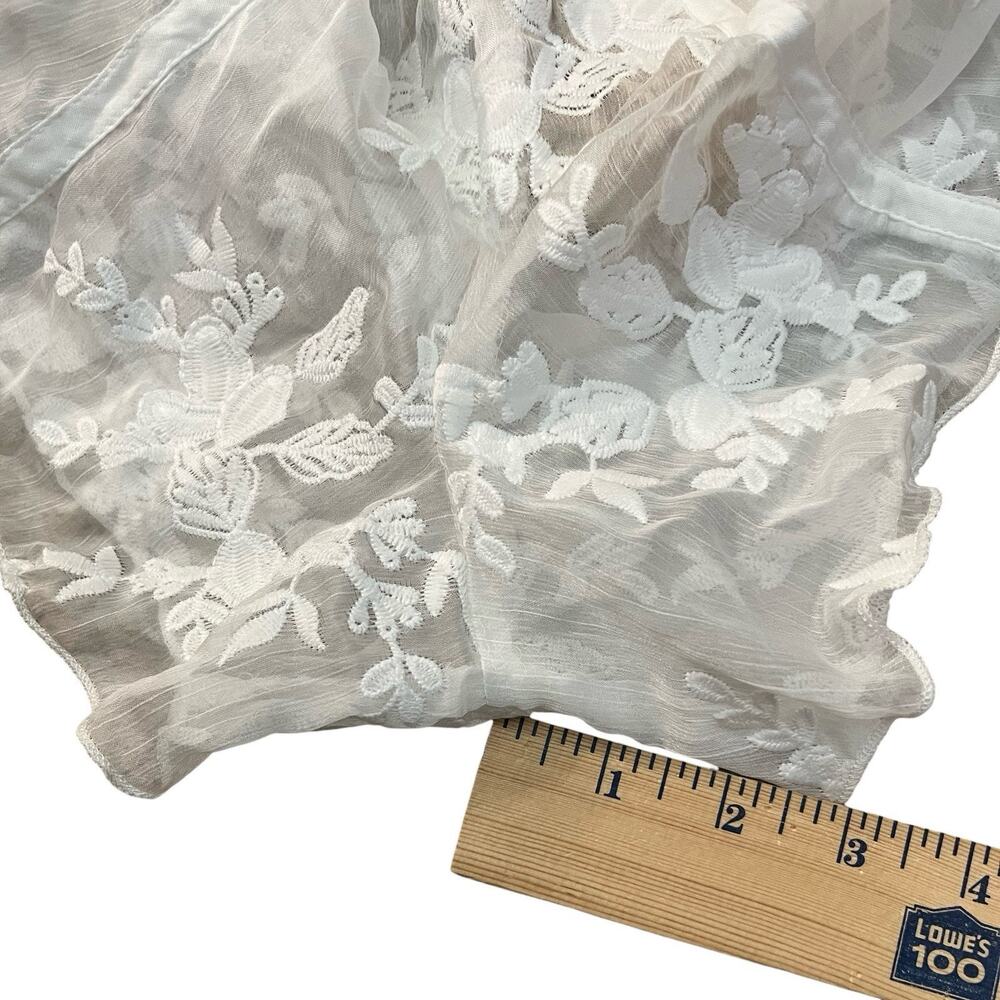 NEW Pretty Little Thing Floral Embroidered Romper Size 2/4 White Coquette Bridal - Picture 9 of 10
